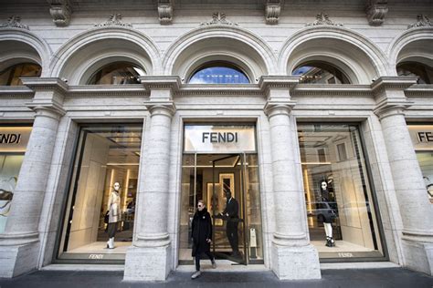 castel romano fendi|Boutique FENDI Roma Palazzo Italia .